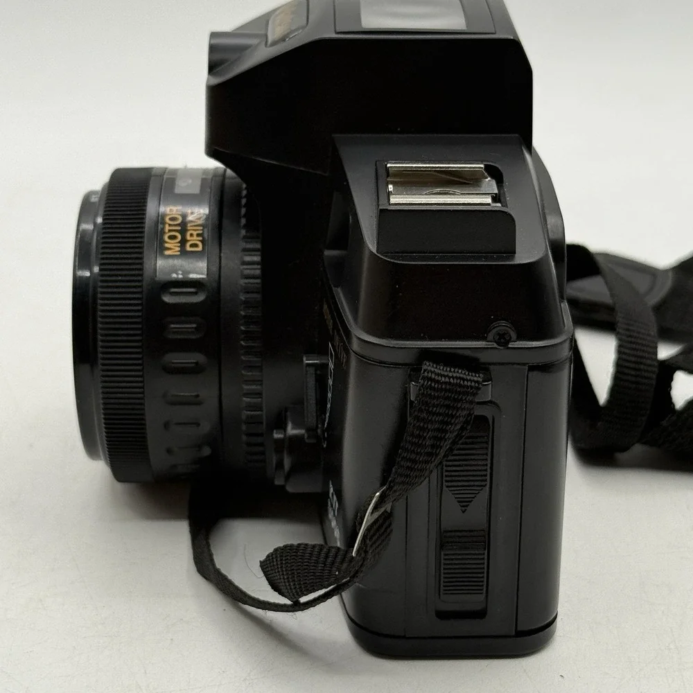 Vintage Matsui KIT 3006‎ W/Flash Focus 50mm Optical Lens Red Eye Reduction